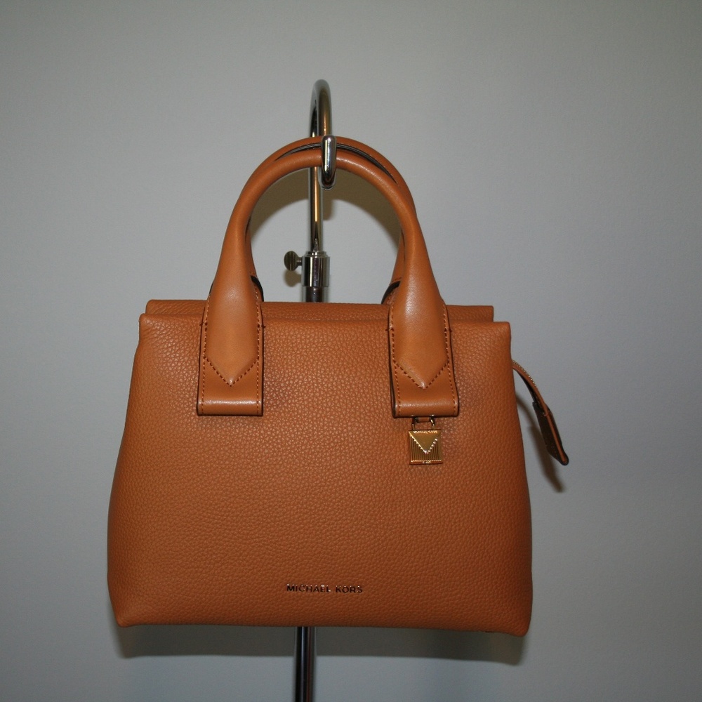 MICHAEL KORS ROLLINS SMALL SATCHEL ACORN LEATHER